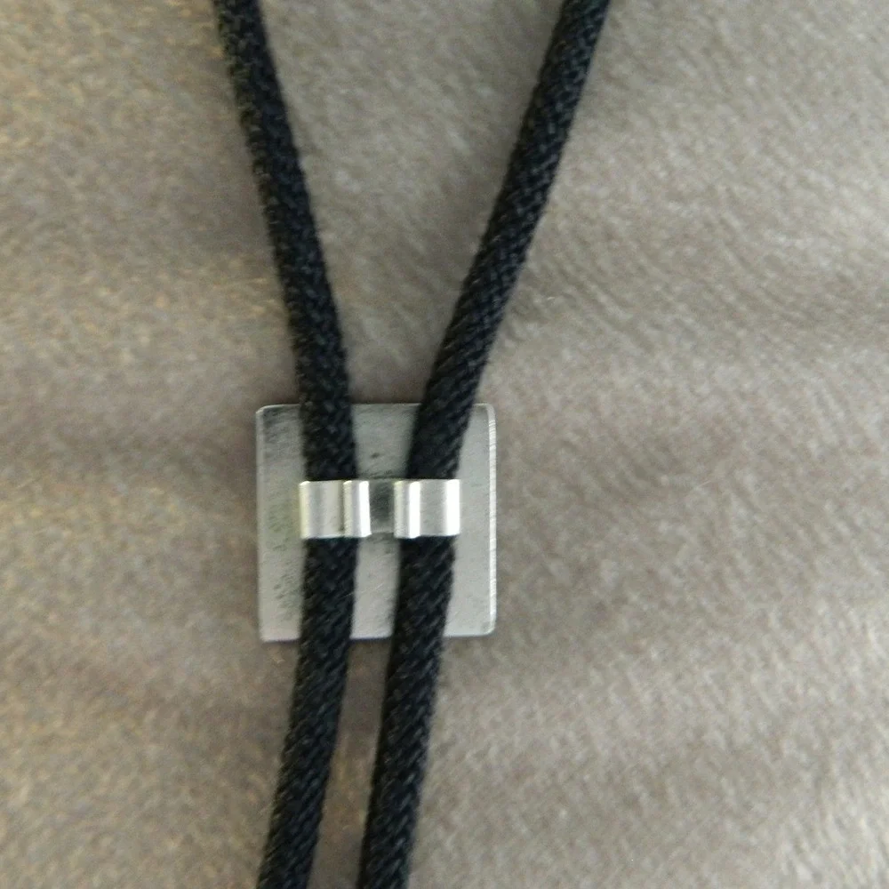 Unbranded Bolo Tie Mens Black Silver Gold Initial L Old English Western Slide